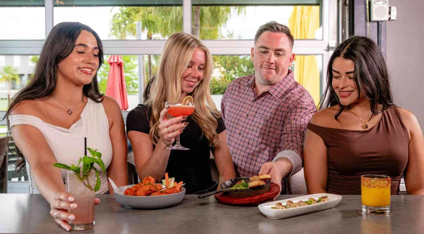 Canvas Restaurant & Market, business photo 3
