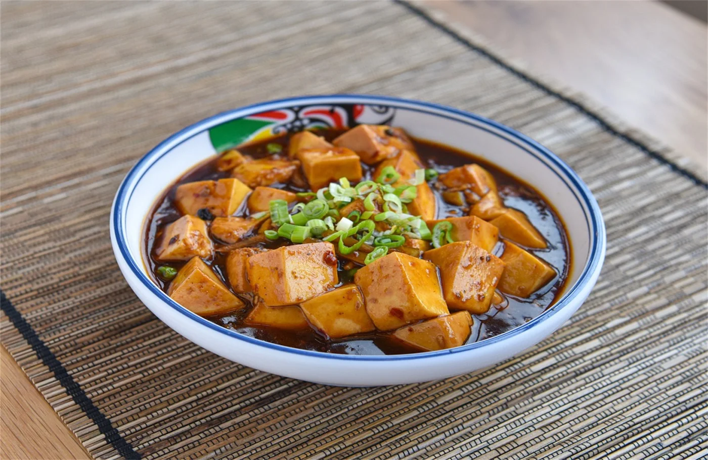 LEE BISTRO ASIAN CUISINE, business photo 2