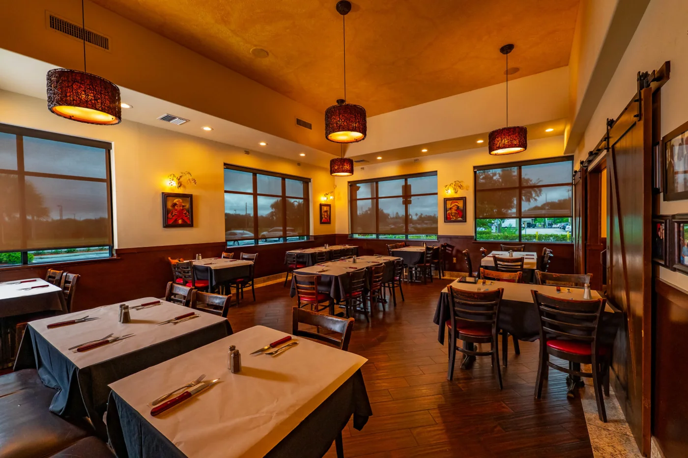 Pio Pio Restaurant, business photo 2